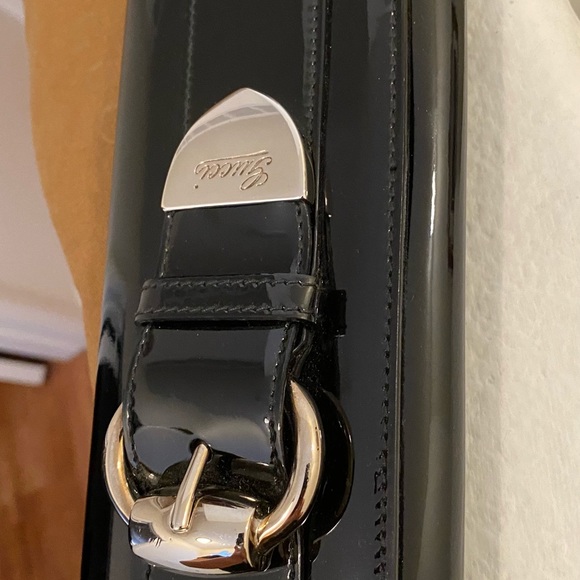GUCCI Patent Leather Black Romy Clutch Wallet, mint with FREE silver waist belt! - Picture 10 of 13